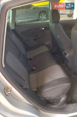 Хэтчбек SEAT Toledo 2005 в 
