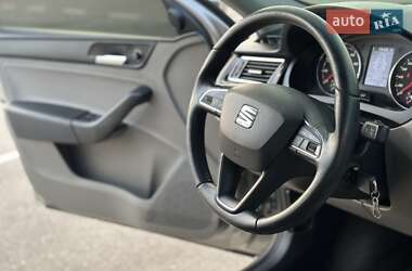 Лифтбек SEAT Toledo 2014 в 