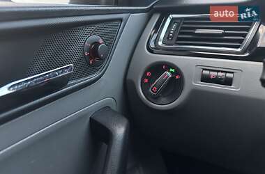 Лифтбек SEAT Toledo 2014 в 