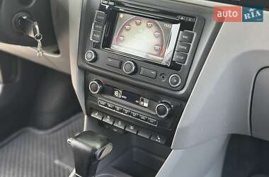 Лифтбек SEAT Toledo 2014 в 