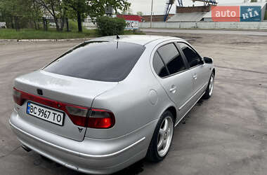Седан SEAT Toledo 2001 в 