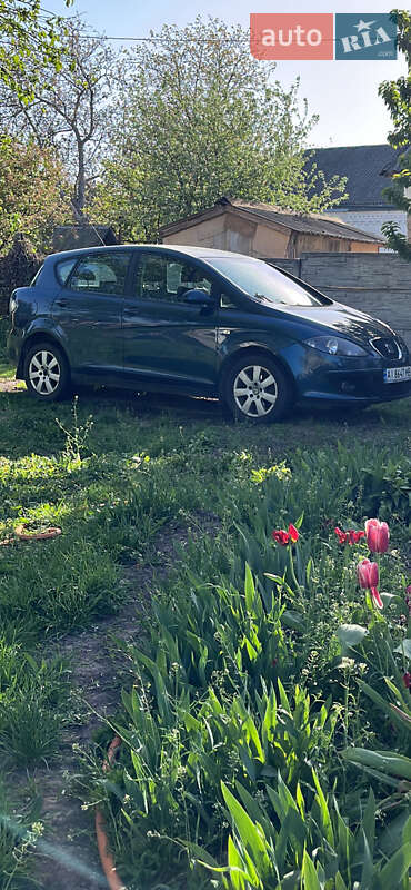 Хэтчбек SEAT Toledo 2007 в Василькове