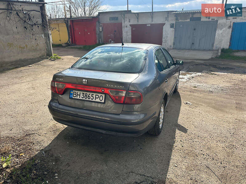 Седан SEAT Toledo 2002 в Овідіополі