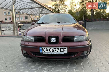Седан SEAT Toledo 2004 в 