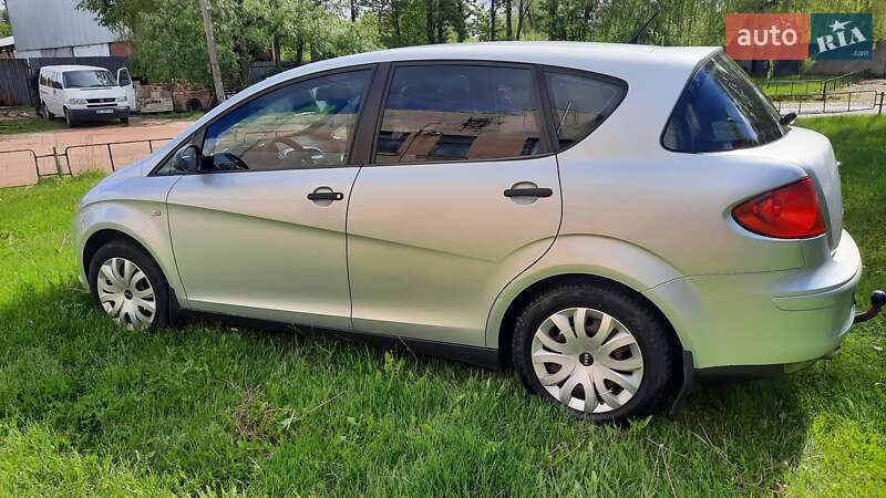 Хэтчбек SEAT Toledo 2008 в Калуше