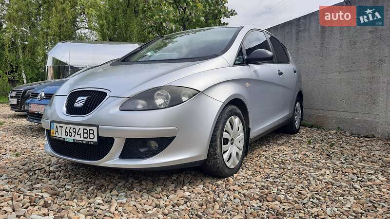 Хэтчбек SEAT Toledo 2008 в Калуше