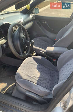 Седан SEAT Toledo 2000 в 