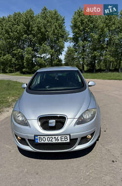 Хэтчбек SEAT Toledo 2005 в 