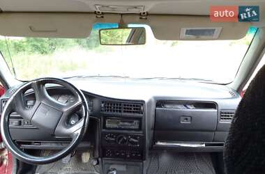 Седан SEAT Toledo 1992 в 