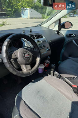 Хэтчбек SEAT Toledo 2008 в 