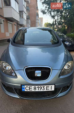 Хэтчбек SEAT Toledo 2005 в 