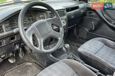 Седан SEAT Toledo 1995 в 