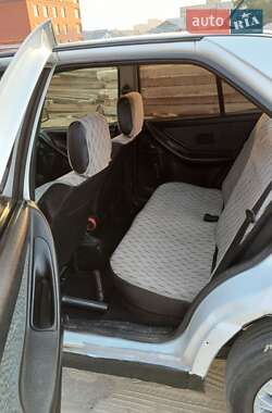 Седан SEAT Toledo 1993 в 