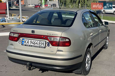 Седан SEAT Toledo 2003 в 