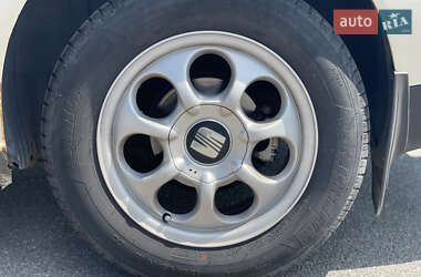 Седан SEAT Toledo 2003 в 