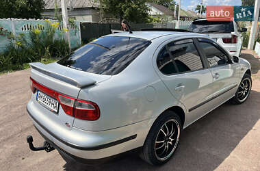 Седан SEAT Toledo 2000 в 
