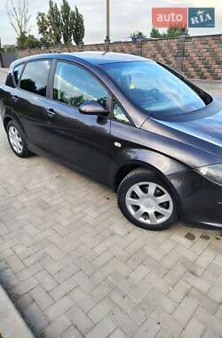 Хетчбек SEAT Toledo 2005 в Рівному