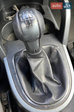 Хетчбек SEAT Toledo 2006 в 