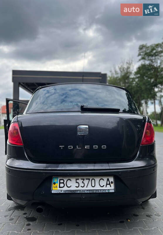 Хетчбек SEAT Toledo 2008 в Львові