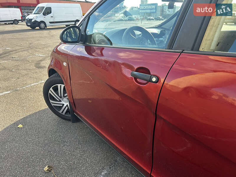 Хэтчбек SEAT Toledo 2008 в Киеве
