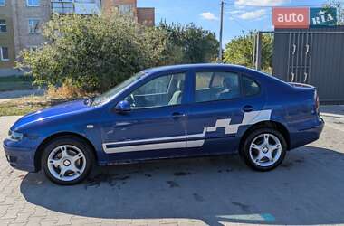 Седан SEAT Toledo 2004 в 