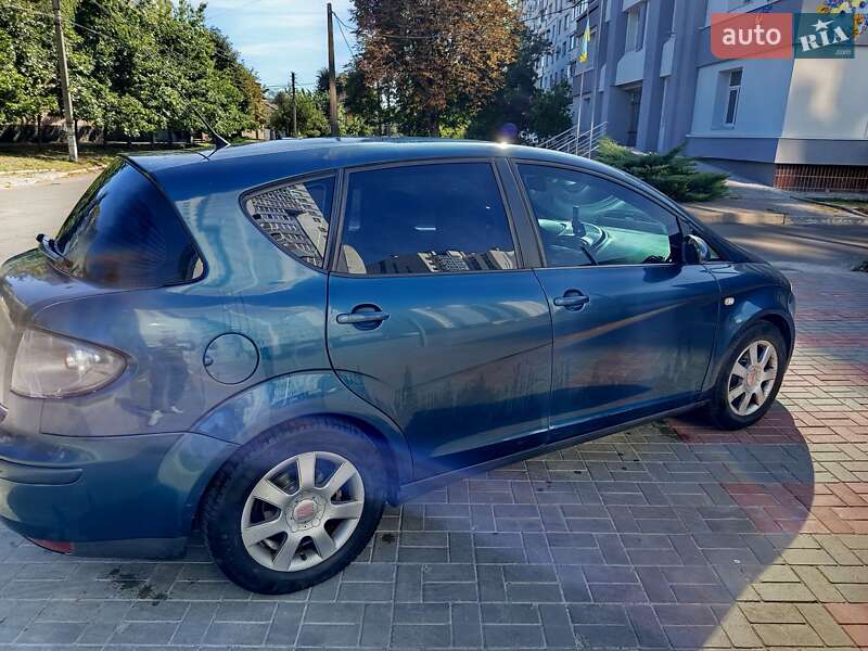 Хетчбек SEAT Toledo 2006 в Черкасах