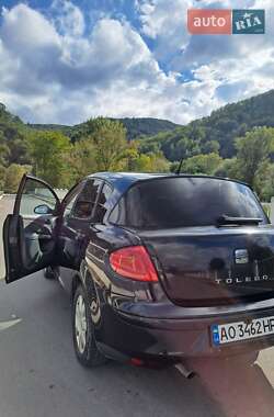 Хетчбек SEAT Toledo 2006 в 