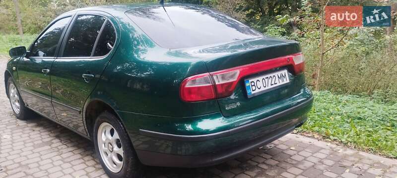 Седан SEAT Toledo 2001 в Рудки