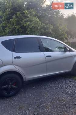 Хэтчбек SEAT Toledo 2008 в 