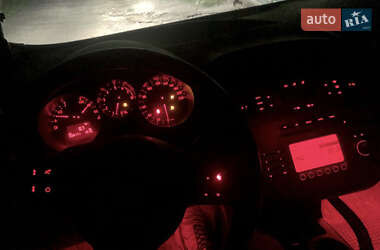 Хэтчбек SEAT Toledo 2007 в 