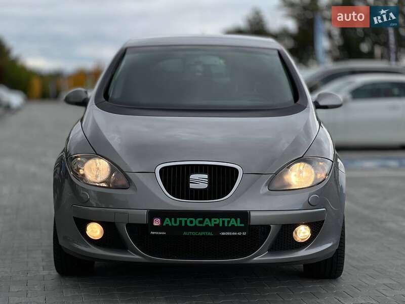 Хэтчбек SEAT Toledo 2006 в Киеве