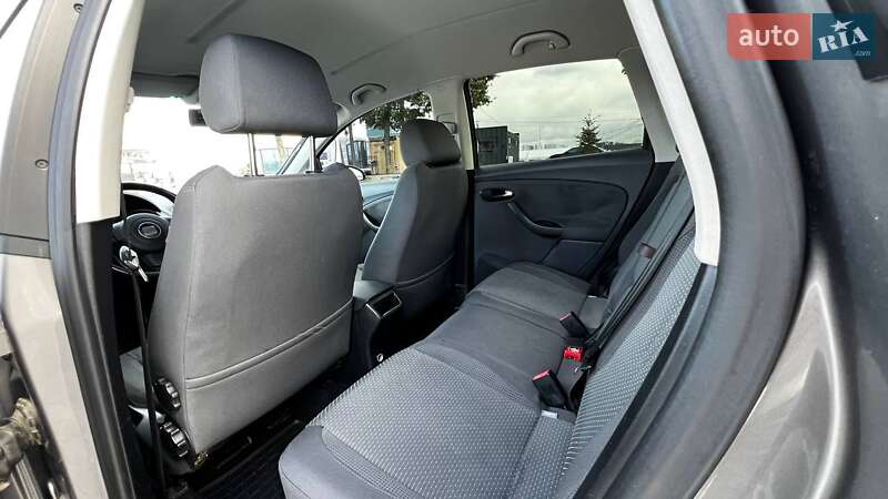 Хэтчбек SEAT Toledo 2006 в Киеве