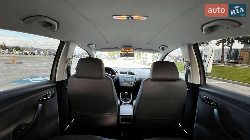 Хэтчбек SEAT Toledo 2006 в Киеве