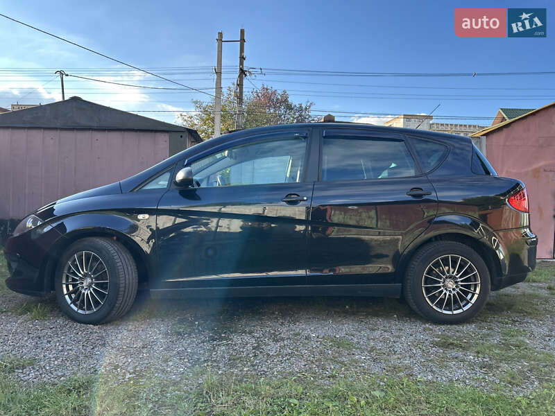 Хетчбек SEAT Toledo 2008 в Львові