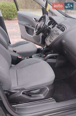 Хетчбек SEAT Toledo 2006 в 