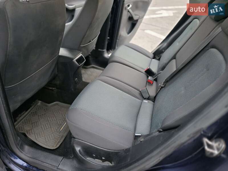 Хэтчбек SEAT Toledo 2008 в Полтаве фото 3 Хэтчбек SEAT Toledo 2008 в Полтаве