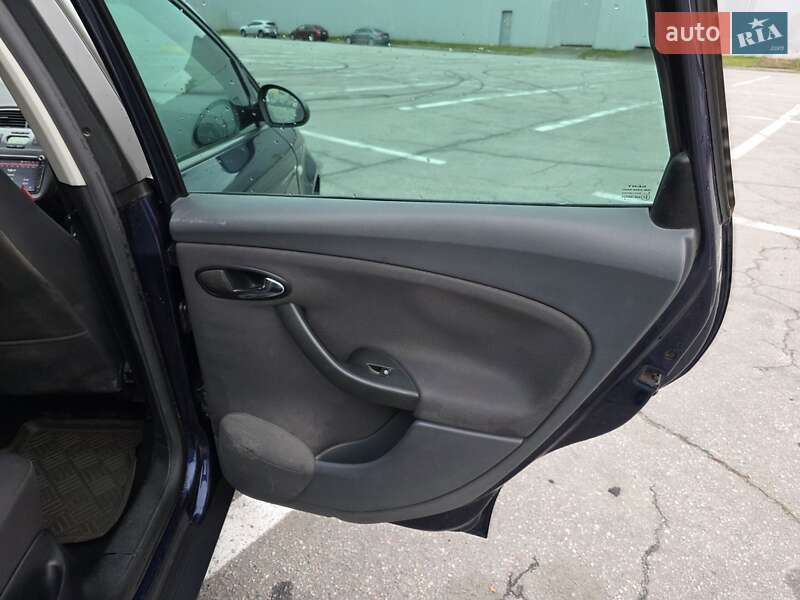 Хэтчбек SEAT Toledo 2008 в Полтаве фото 17 Хэтчбек SEAT Toledo 2008 в Полтаве
