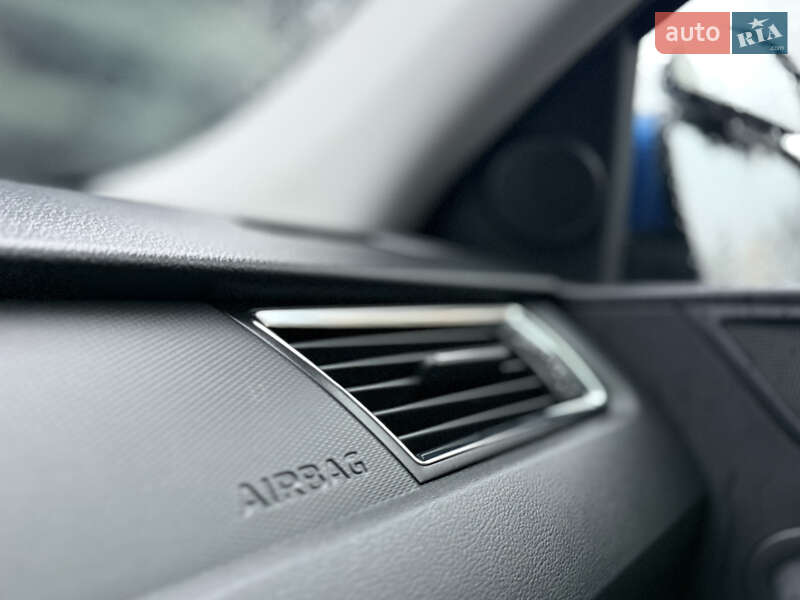 Лифтбек SEAT Toledo 2016 в Житомире фото 10 Лифтбек SEAT Toledo 2016 в Житомире