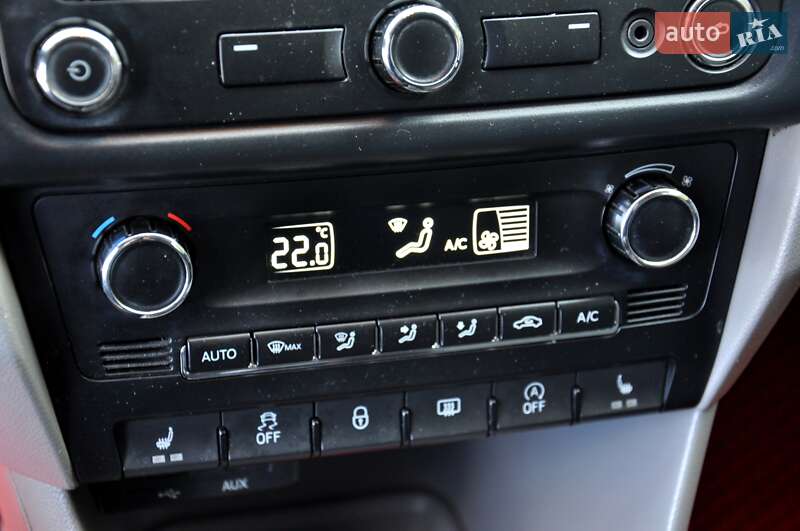 Ліфтбек SEAT Toledo 2013 в Львові фото 31 Ліфтбек SEAT Toledo 2013 в Львові