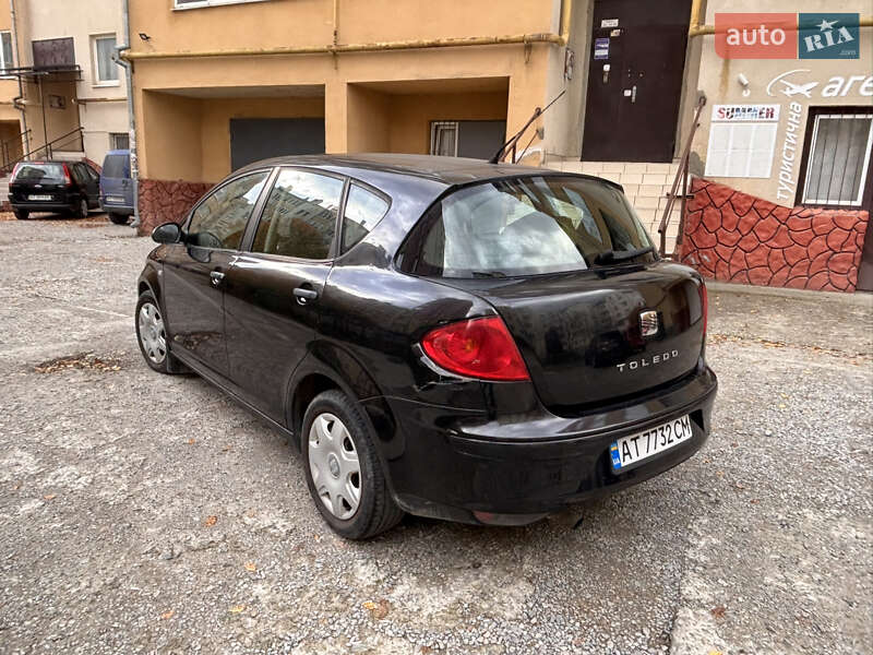 Хэтчбек SEAT Toledo 2008 в Ивано-Франковске фото 12 Хэтчбек SEAT Toledo 2008 в Ивано-Франковске