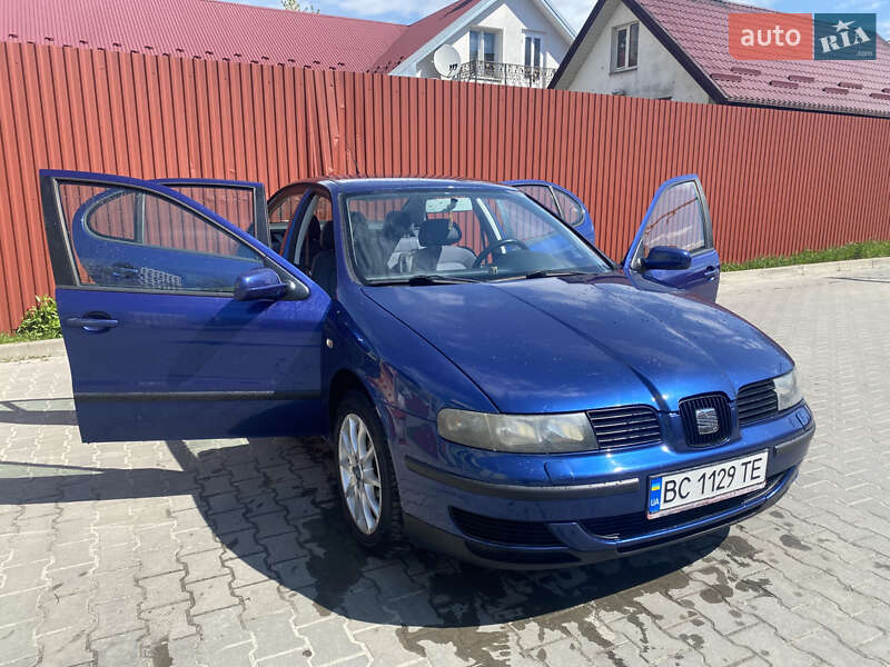 Седан SEAT Toledo 2002 в Львові