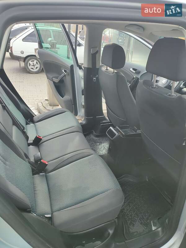 Хетчбек SEAT Toledo 2008 в Калуші фото 4 Хетчбек SEAT Toledo 2008 в Калуші