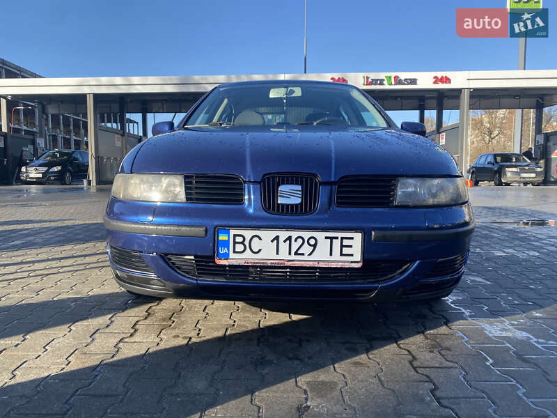 Седан SEAT Toledo 2002 в Львові