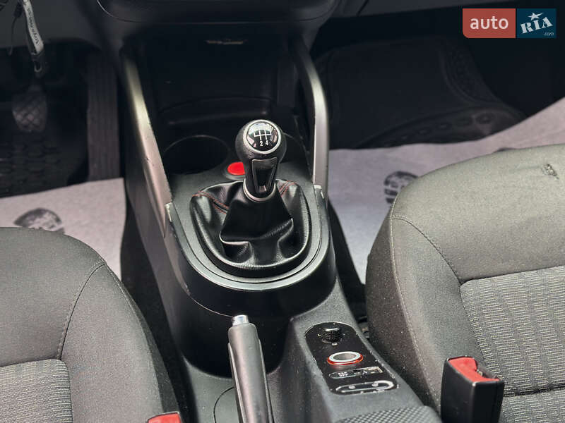 Хетчбек SEAT Toledo 2005 в Шептицькому фото 38 Хетчбек SEAT Toledo 2005 в Шептицькому