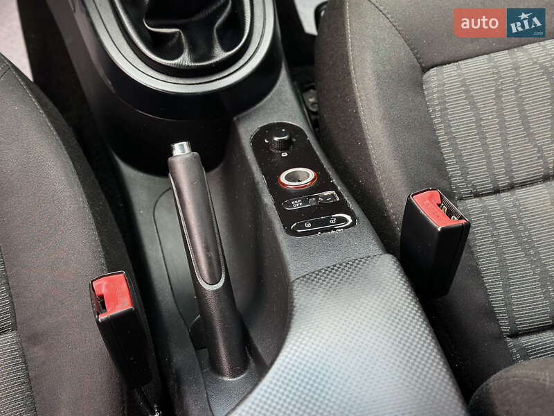 Хетчбек SEAT Toledo 2005 в Шептицькому фото 39 Хетчбек SEAT Toledo 2005 в Шептицькому