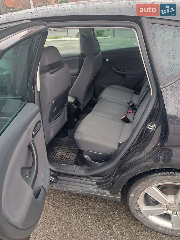 Хетчбек SEAT Toledo 2006 в Дніпрі