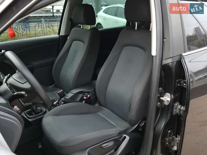 Хэтчбек SEAT Toledo 2008 в Киеве