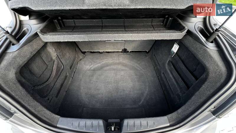 Хетчбек SEAT Toledo 2006 в Києві фото 39 Хетчбек SEAT Toledo 2006 в Києві