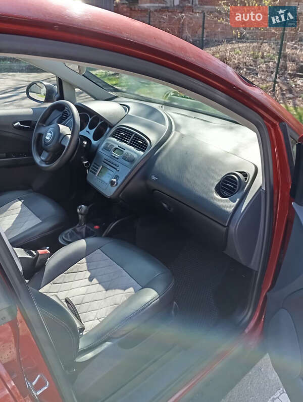 Хэтчбек SEAT Toledo 2007 в Каменец-Подольском