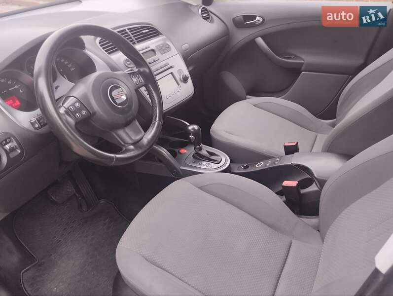 Хэтчбек SEAT Toledo 2006 в Миргороде фото 9 Хэтчбек SEAT Toledo 2006 в Миргороде